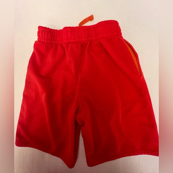 ATHLETIC MESH BOYS SHORTS  SIZE M (8) - Picture 4 of 7